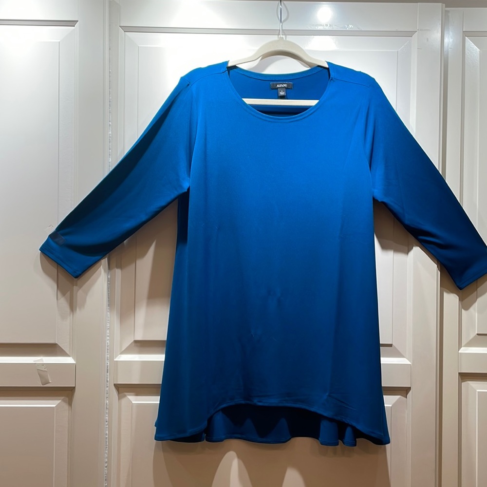 Size L Teal Tunic